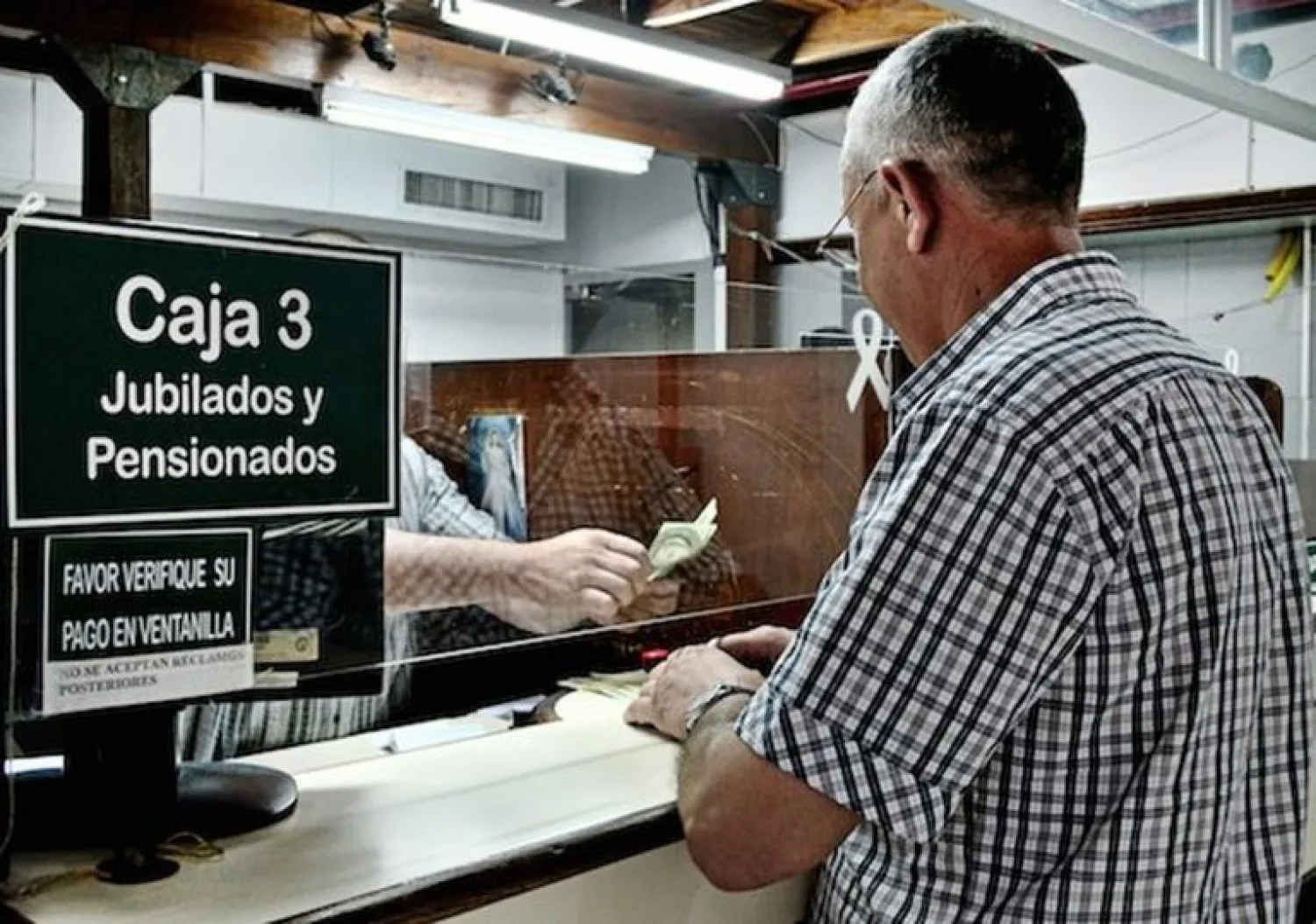 MEF paga hoy haberes jubilatorios y pensiones correspondientes al mes de julio