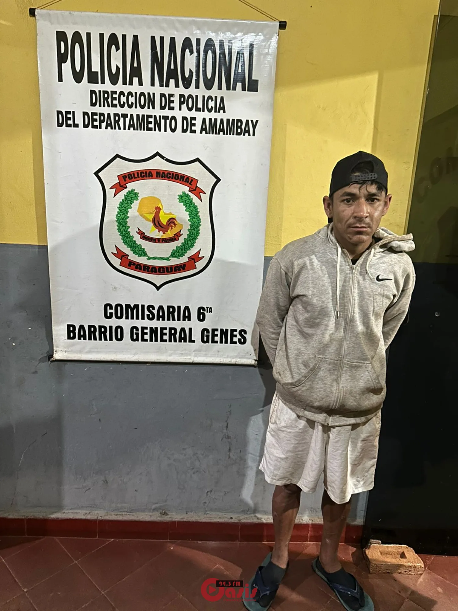 Aprehenden a hombre con marihuana y cuchillo tras intentar huir de la Policía en Pedro Juan