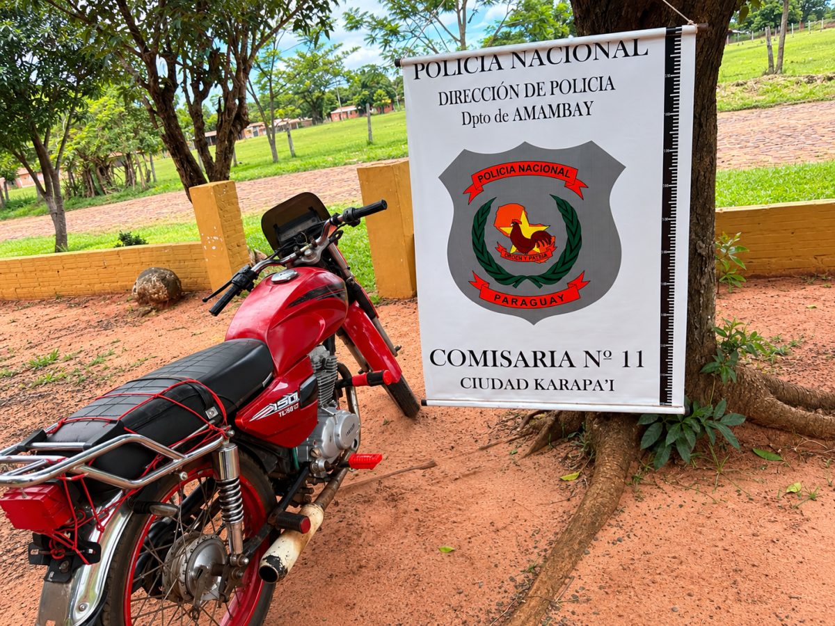 Imagen de la cobertura: Policía incauta motocicleta por ruidos molestos durante control preventivo en Karapaí Copete